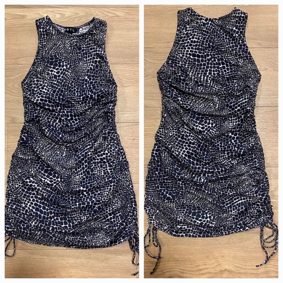 Motel Rocks Ardila Ruched Minidress 5 for $100 Bundle Deal - Picture 15 of 16